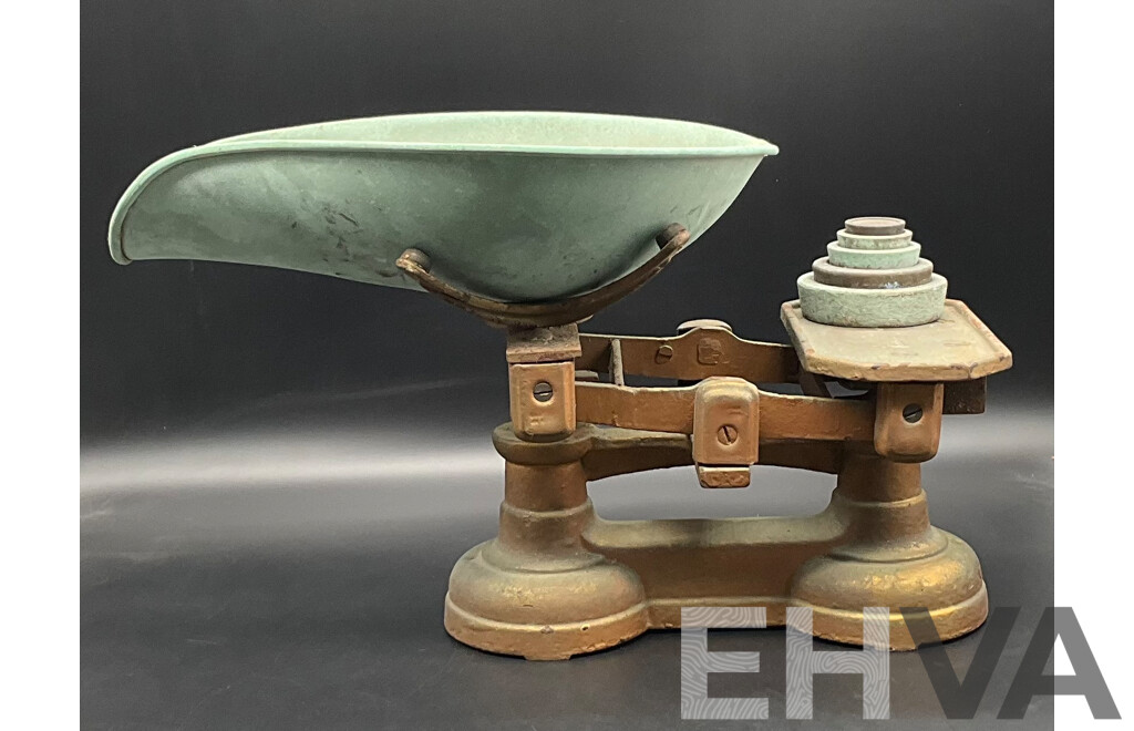 Balance Scale and Weights - Lot 1609644 | EHVA