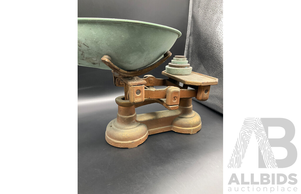 Balance Scale and Weights - Lot 1609644 | ALLBIDS
