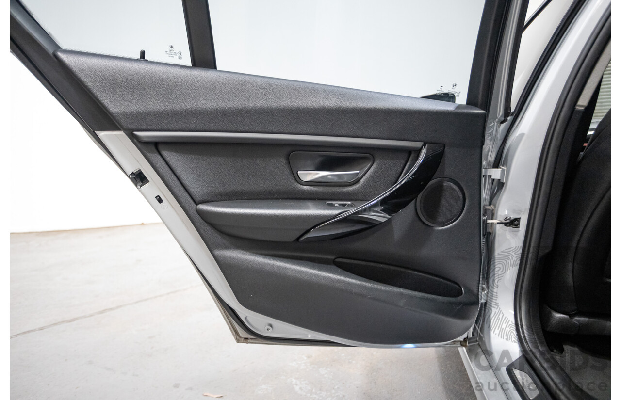 7/2015 BMW 320i Sport Line F30 MY15 4d Sedan Glacier Silver Metallic Turbo 2.0L