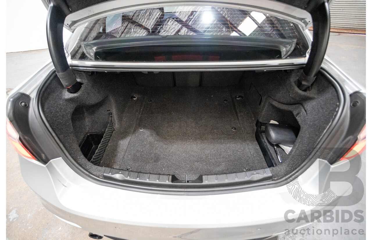 7/2015 BMW 320i Sport Line F30 MY15 4d Sedan Glacier Silver Metallic Turbo 2.0L