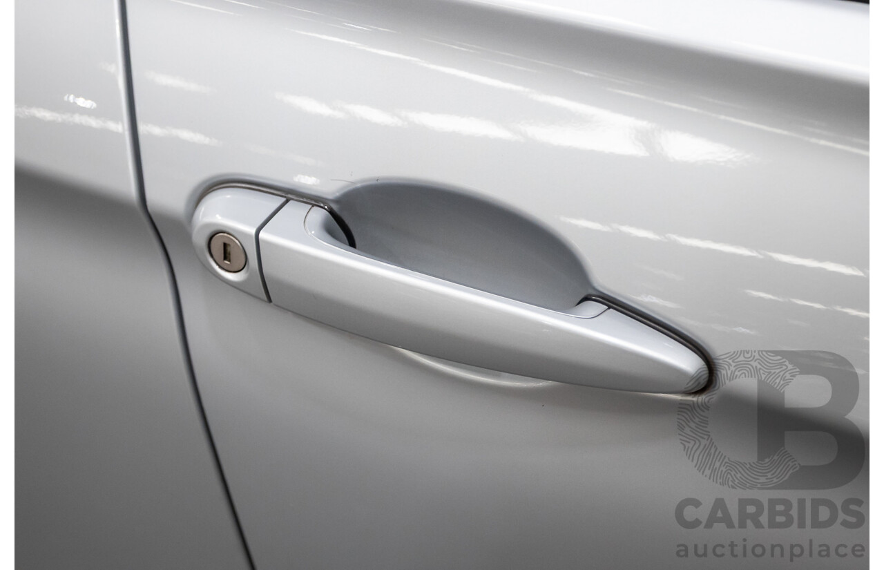 7/2015 BMW 320i Sport Line F30 MY15 4d Sedan Glacier Silver Metallic Turbo 2.0L