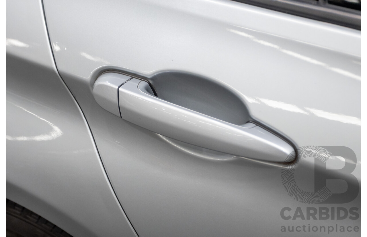 7/2015 BMW 320i Sport Line F30 MY15 4d Sedan Glacier Silver Metallic Turbo 2.0L