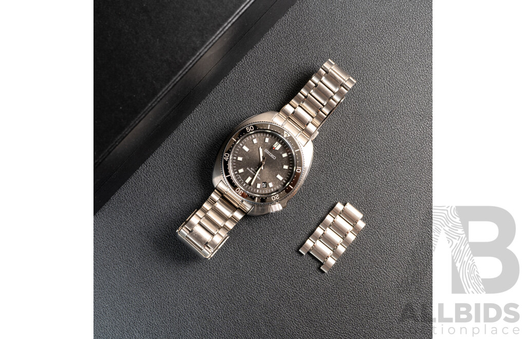 Seiko 44mm 'Uemura' 200m Divers Watch, Model SLA051/SBDX047