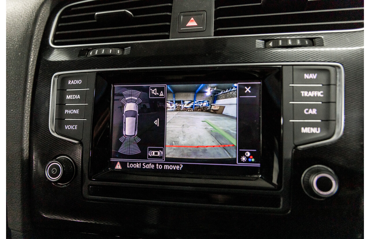 02/2014 Volkswagen Golf GTi AU MY14 5d Hatchback Night Blue Metallic Turbo 2.0L