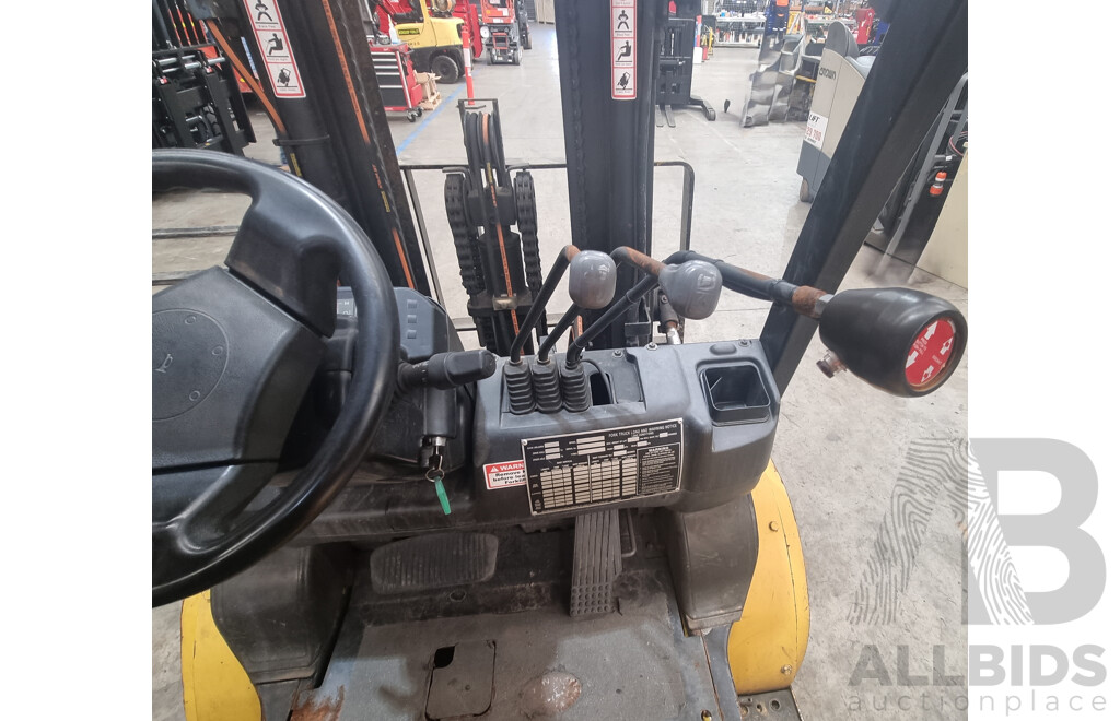 2006, 3.5 Tonne Yale GLP35TK LPG Forklift 4.5 FSV