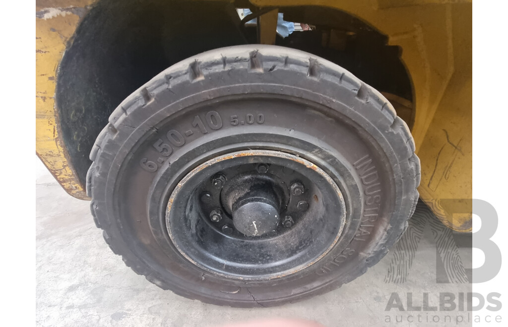 2006, 3.5 Tonne Yale GLP35TK LPG Forklift 4.5 FSV