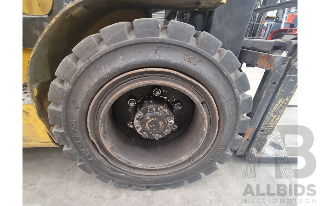 2006, 3.5 Tonne Yale GLP35TK LPG Forklift 4.5 FSV