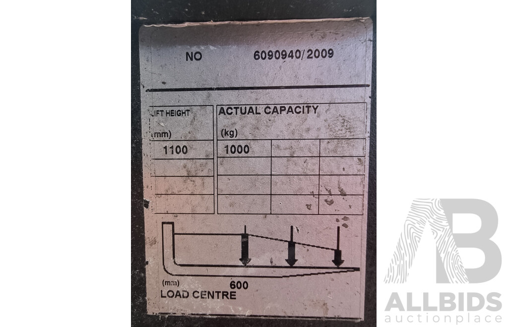 2009, 1.0 Tonne Electric Stock Picker BT - 1880mm OSE100W