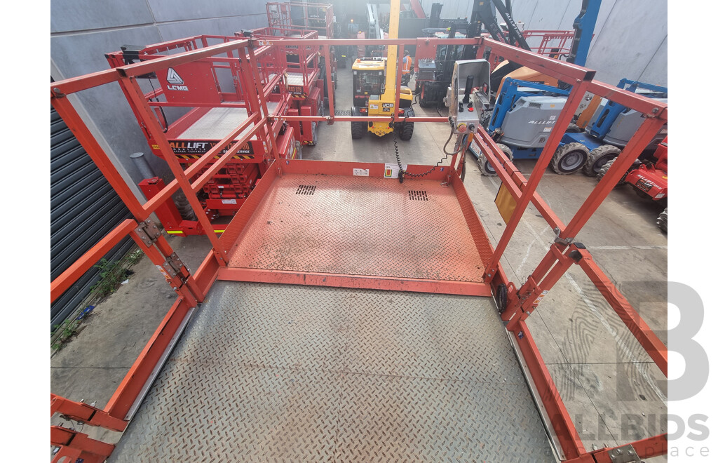 06/2017, 41ft Skyjack SJ8841 RT Diesel Scissor Lift - 12.5m FSV