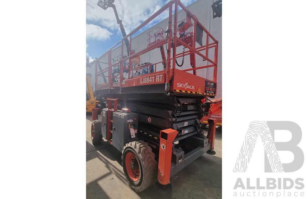 06/2017, 41ft Skyjack SJ8841 RT Diesel Scissor Lift - 12.5m FSV
