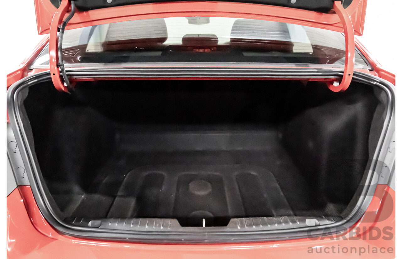 5/2014 Holden Cruze Equipe JH MY14 4d Sedan Redhot 1.8L