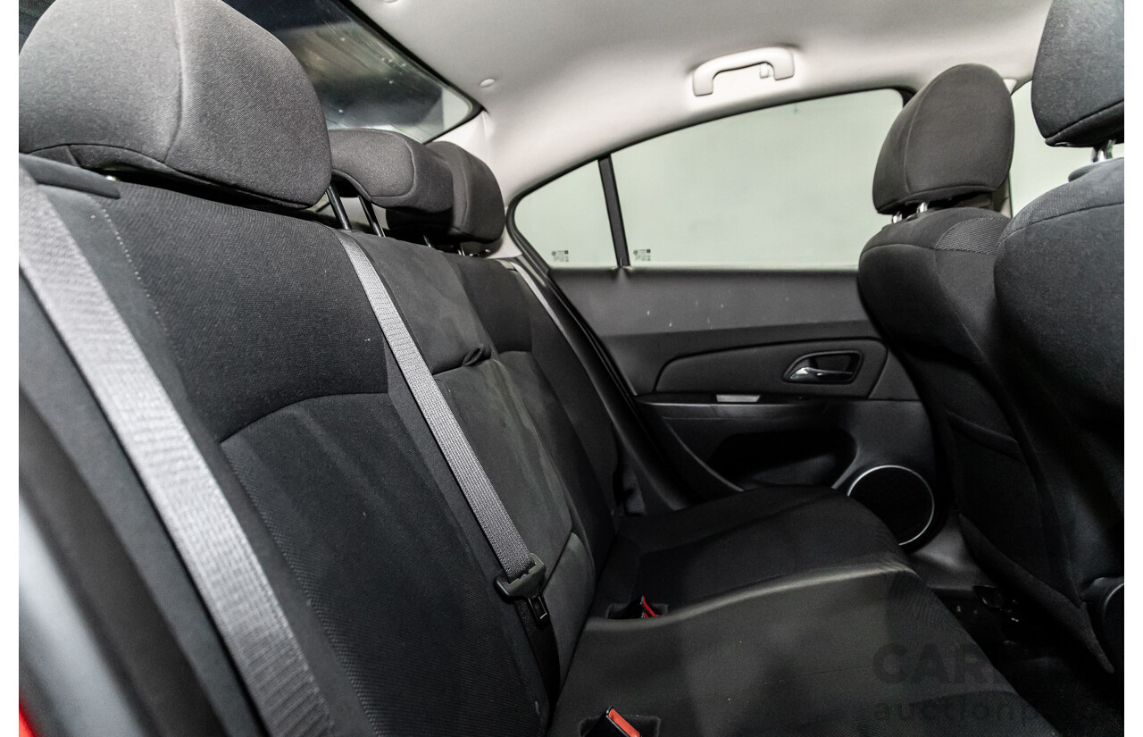 5/2014 Holden Cruze Equipe JH MY14 4d Sedan Redhot 1.8L