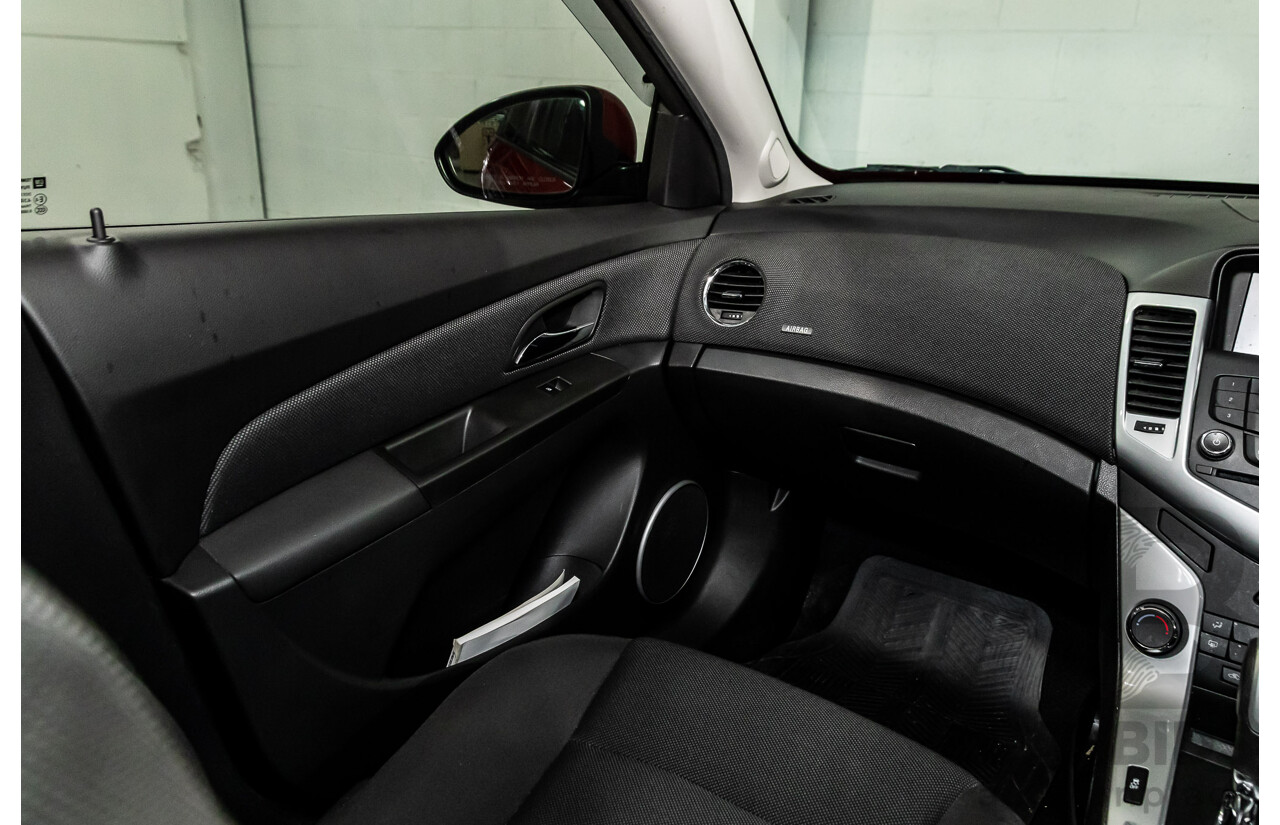 5/2014 Holden Cruze Equipe JH MY14 4d Sedan Redhot 1.8L