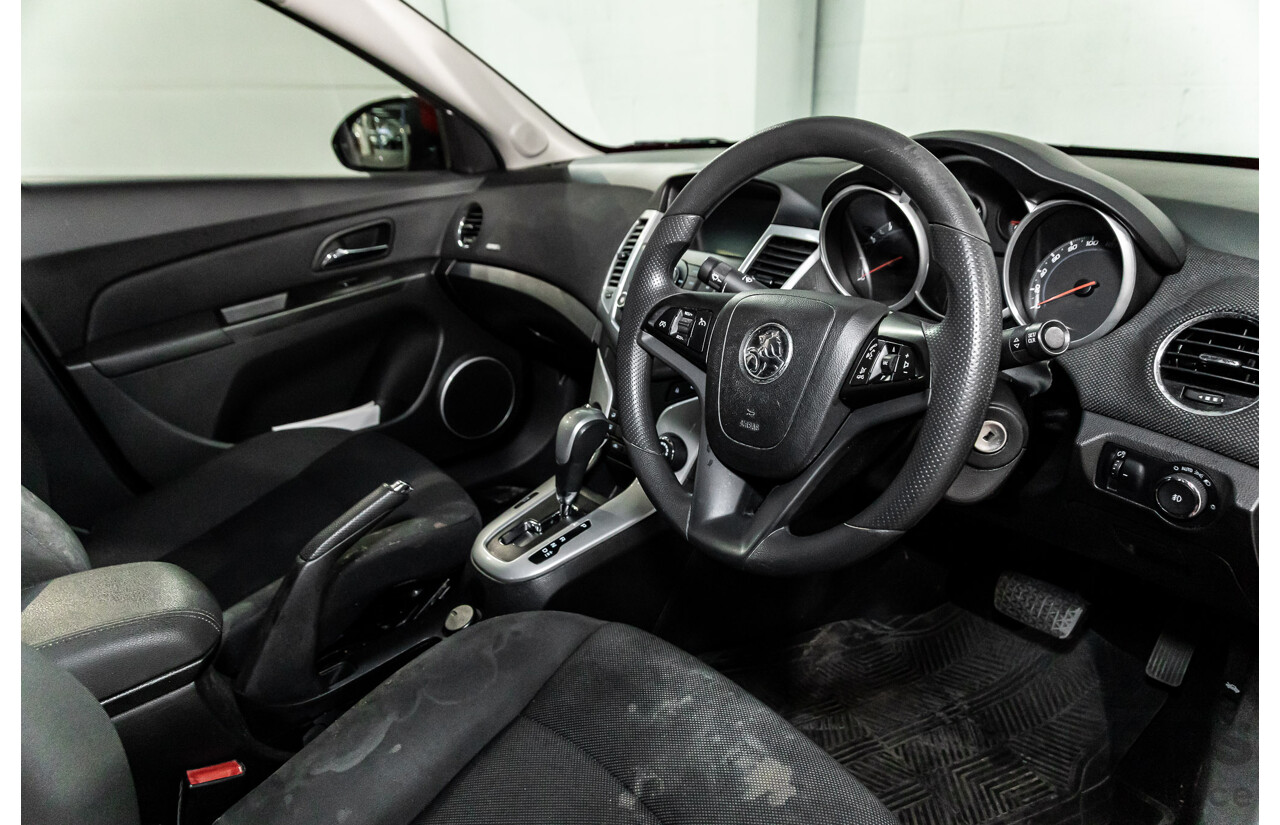 5/2014 Holden Cruze Equipe JH MY14 4d Sedan Redhot 1.8L