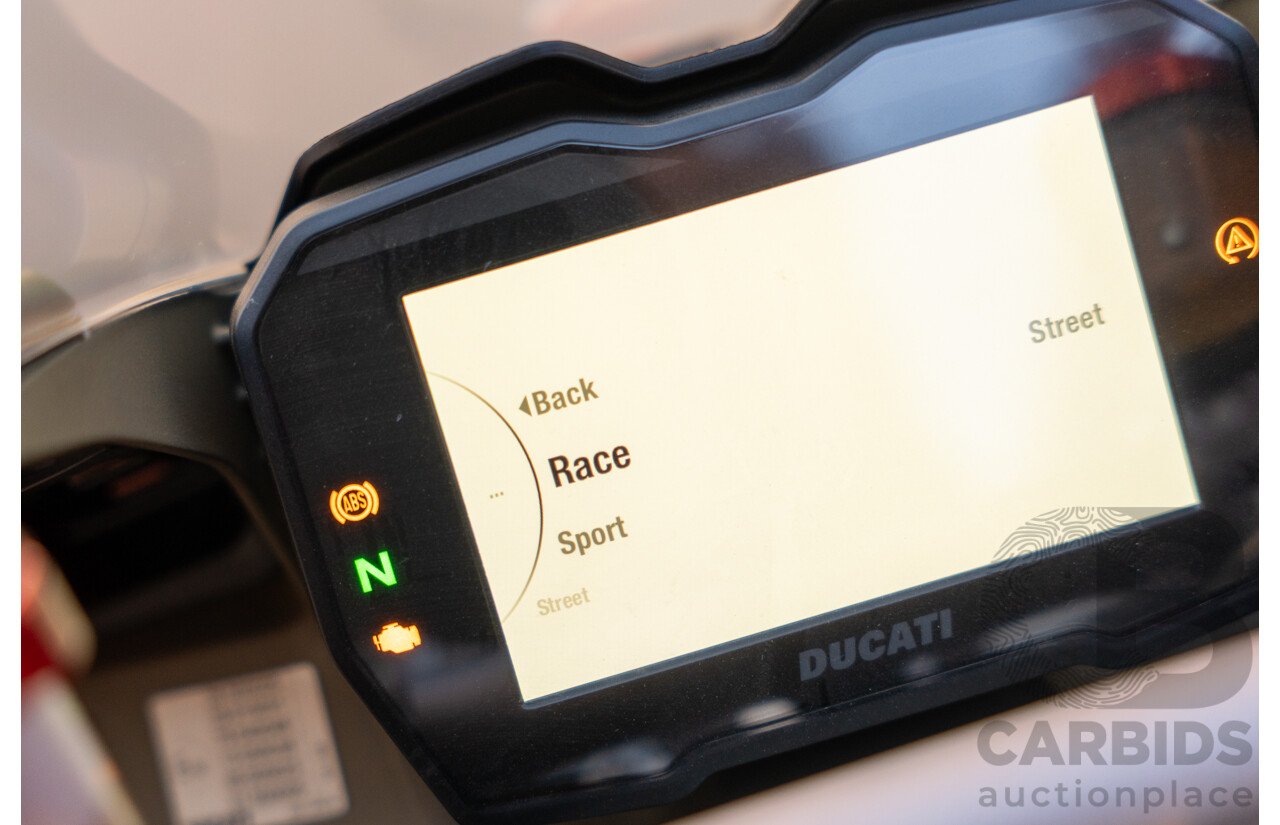 05/2020 Ducati Panigale V4 1103cc Super Sport Motorbike Ducati Red