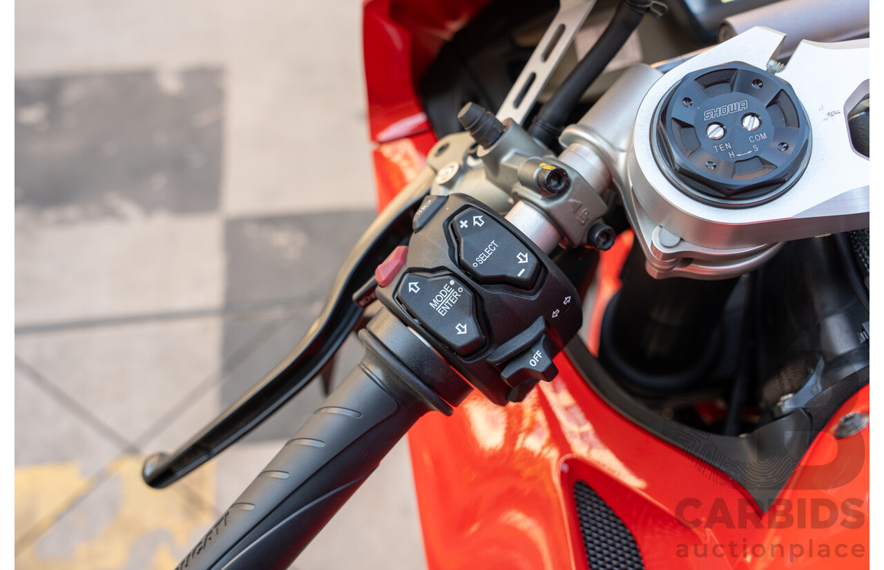 05/2020 Ducati Panigale V4 1103cc Super Sport Motorbike Ducati Red