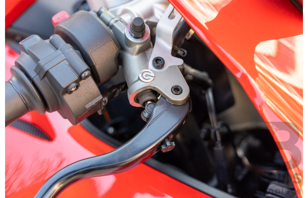 05/2020 Ducati Panigale V4 1103cc Super Sport Motorbike Ducati Red