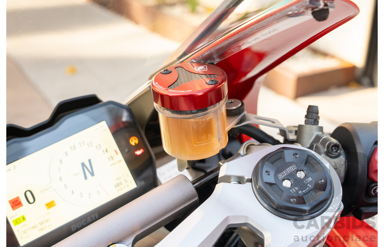 05/2020 Ducati Panigale V4 1103cc Super Sport Motorbike Ducati Red