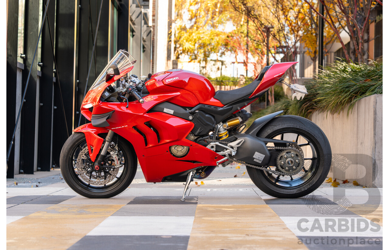 05/2020 Ducati Panigale V4 1103cc Super Sport Motorbike Ducati Red