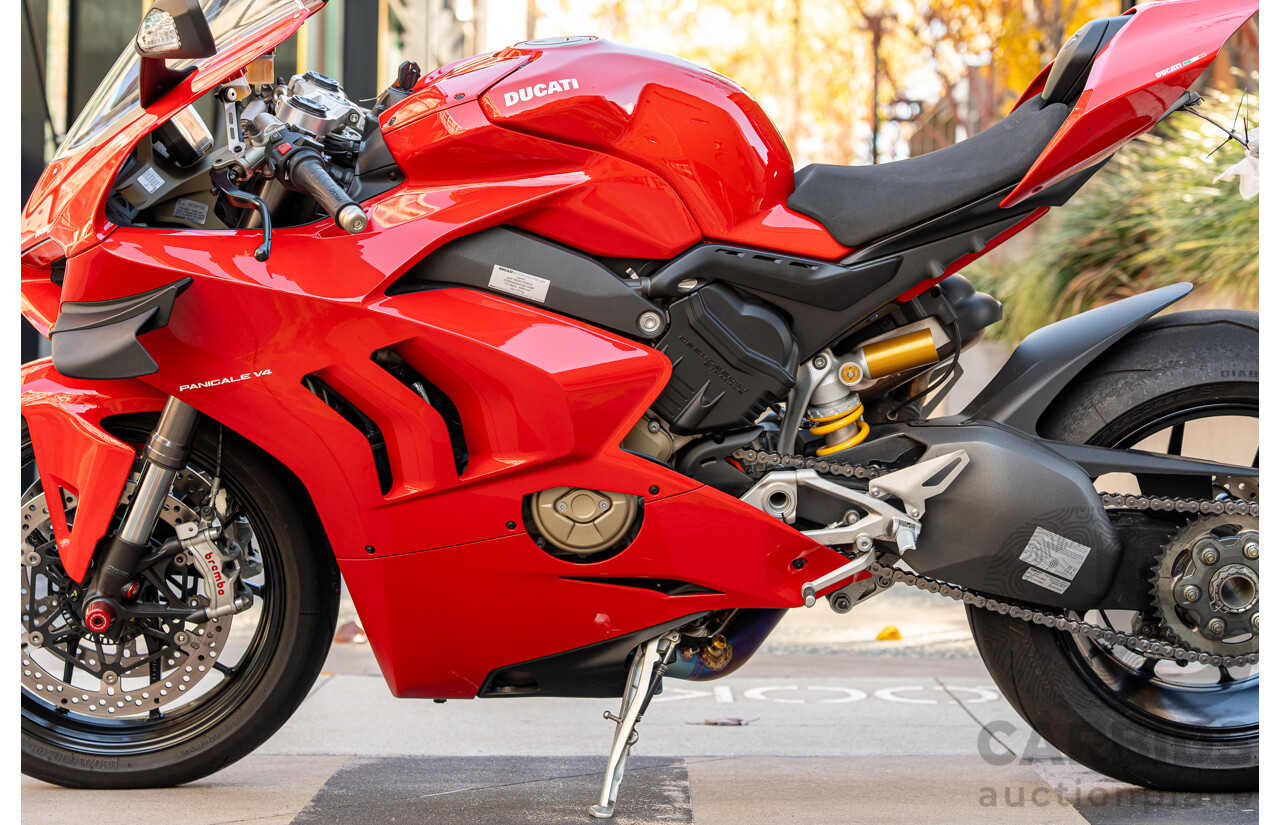 05/2020 Ducati Panigale V4 1103cc Super Sport Motorbike Ducati Red