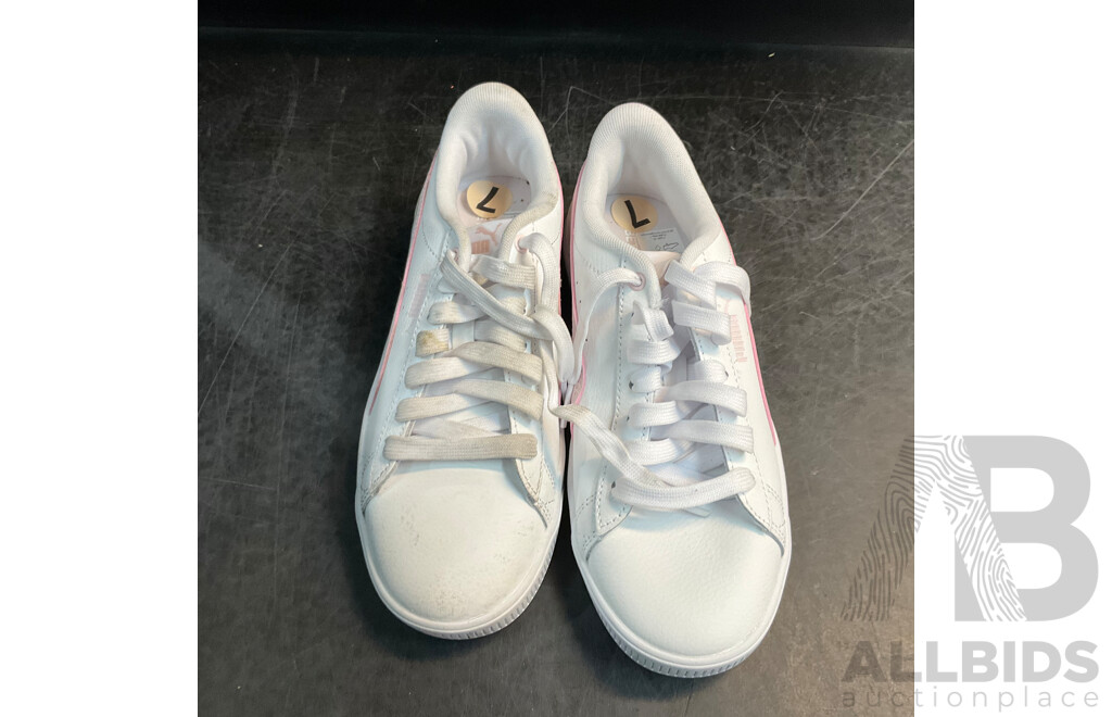 Puma Ladies Size 7 Shoes & Anko Hair Dryer & Straightener & Glue Black Socks - Lot of 5