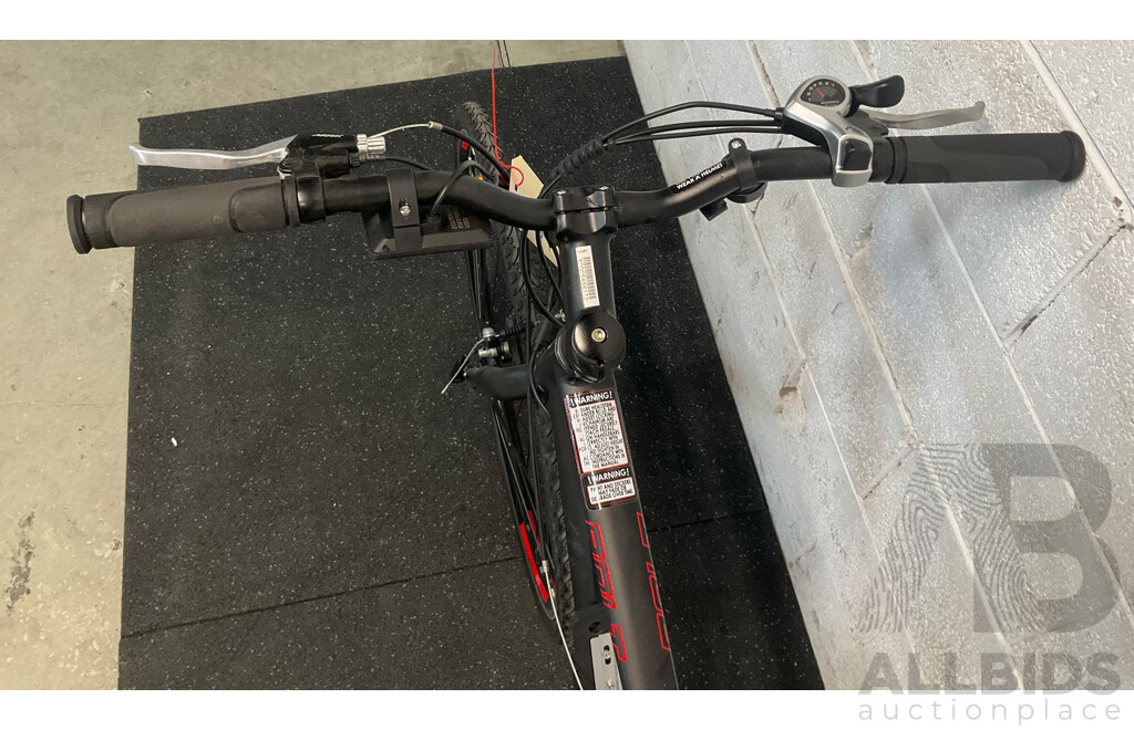 Fluid Bolt E-Bike (46cm Frame)