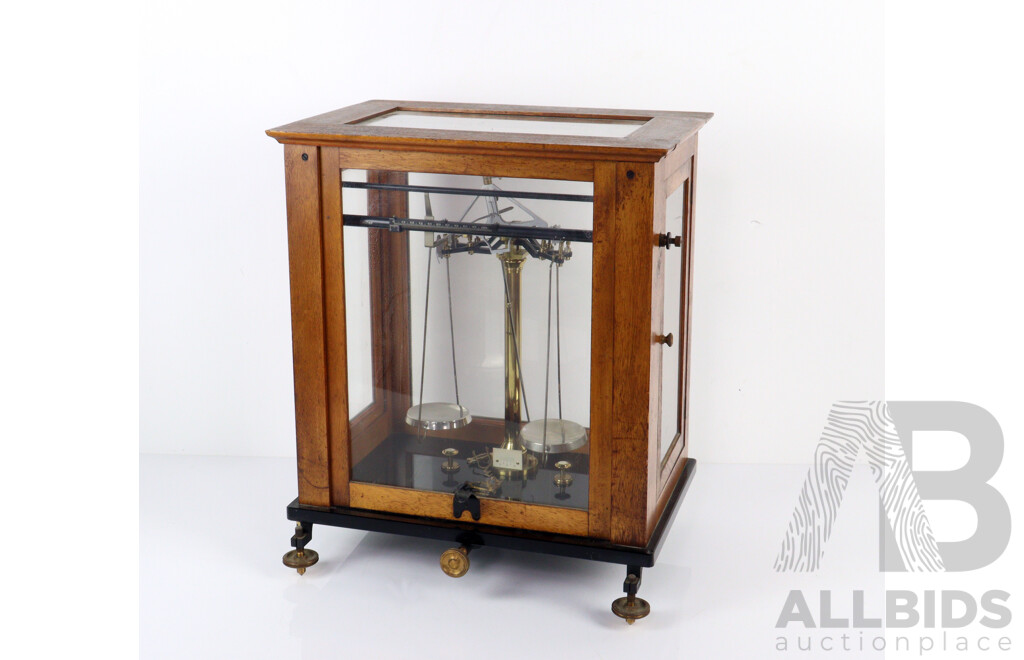 Vintage Scientific Balance Scales - Lot 1605800 | ALLBIDS