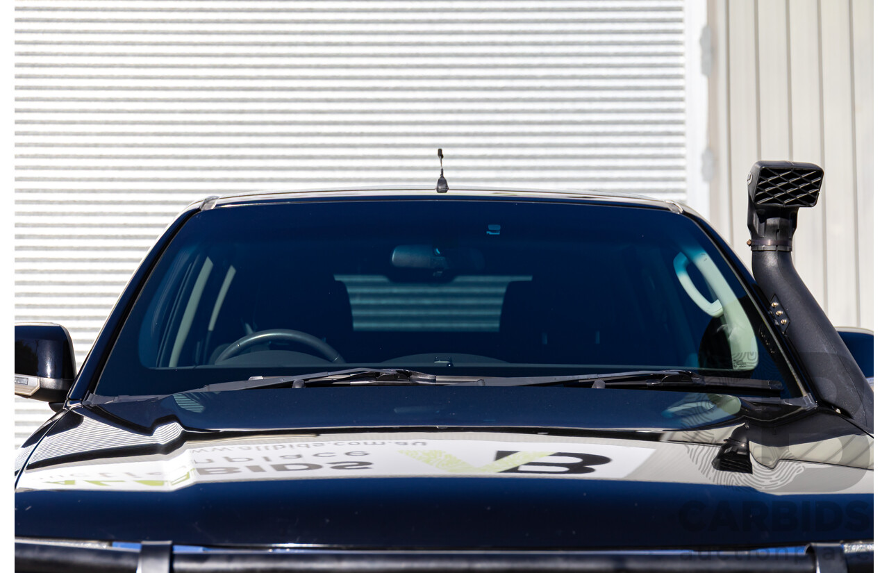 6/2012 Nissan Navara ST (4x4) D40 MY12 Dual Cab P/Up Midnight Black Metallic Turbo Diesel 2.5L