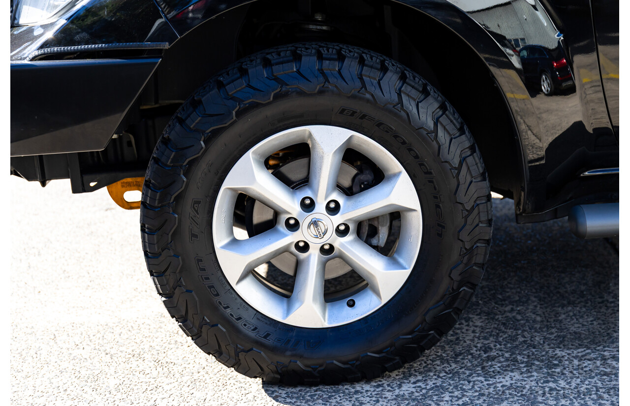 6/2012 Nissan Navara ST (4x4) D40 MY12 Dual Cab P/Up Midnight Black Metallic Turbo Diesel 2.5L