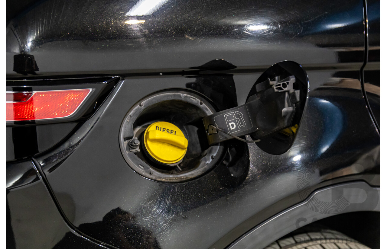 06/2017 Range Rover Evoque Td4 150 SE (AWD) LV MY17 5d Wagon Santorini Black Turbo Diesel 2.0L