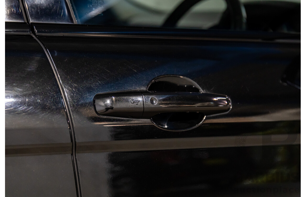 06/2017 Range Rover Evoque Td4 150 SE (AWD) LV MY17 5d Wagon Santorini Black Turbo Diesel 2.0L