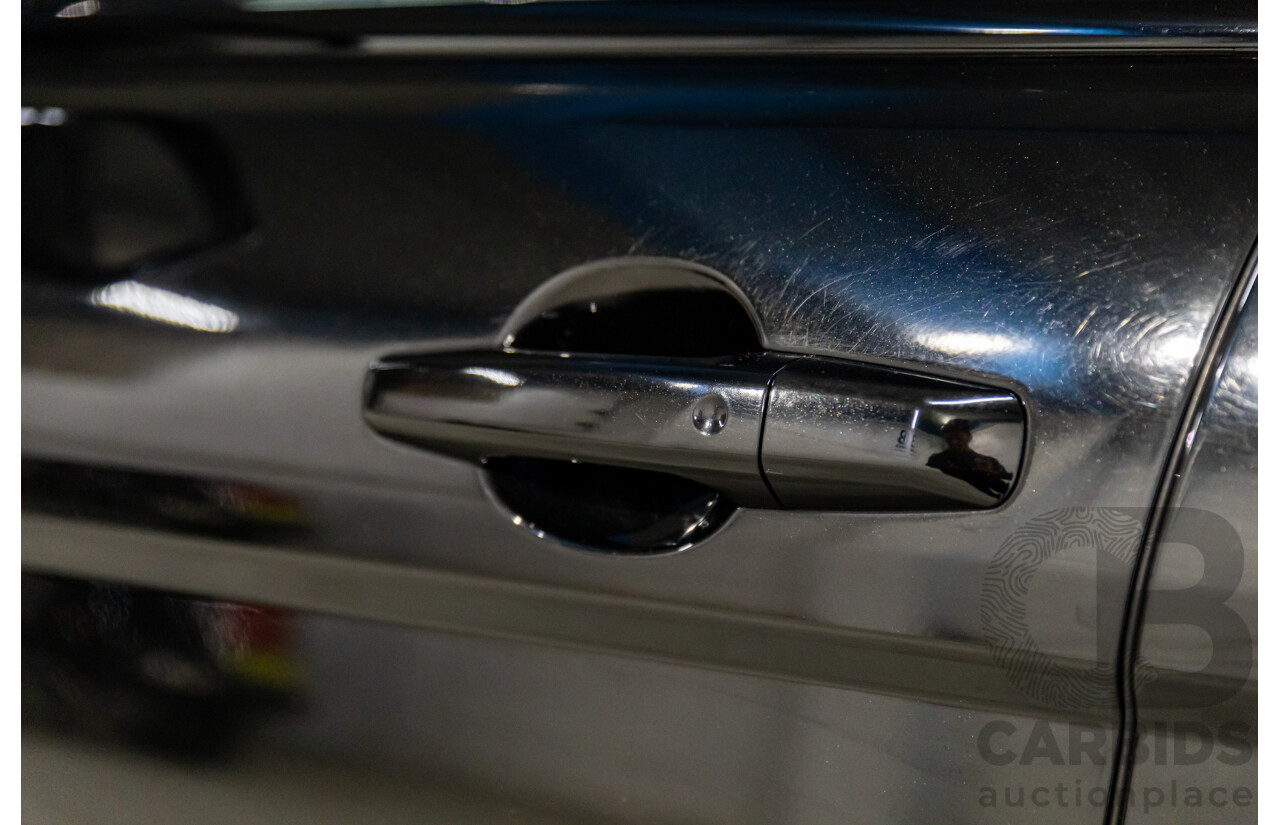 06/2017 Range Rover Evoque Td4 150 SE (AWD) LV MY17 5d Wagon Santorini Black Turbo Diesel 2.0L