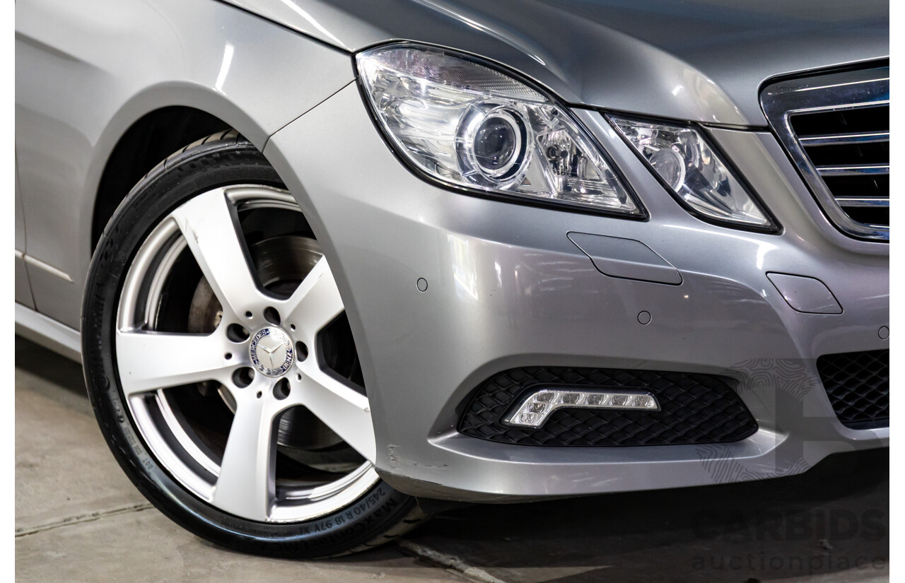12/2009 Mercedes-Benz E350 Avantgarde W212 4d Sedan Palladium Silver Metallic V6 3.5L