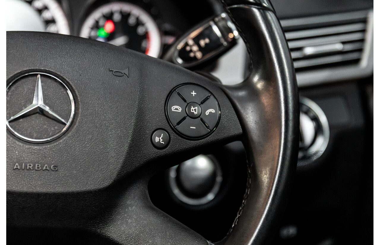 12/2009 Mercedes-Benz E350 Avantgarde W212 4d Sedan Palladium Silver Metallic V6 3.5L