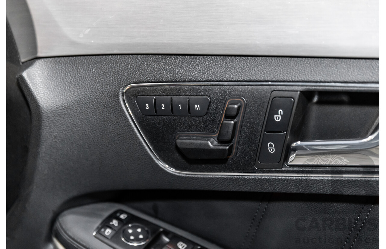 12/2009 Mercedes-Benz E350 Avantgarde W212 4d Sedan Palladium Silver Metallic V6 3.5L