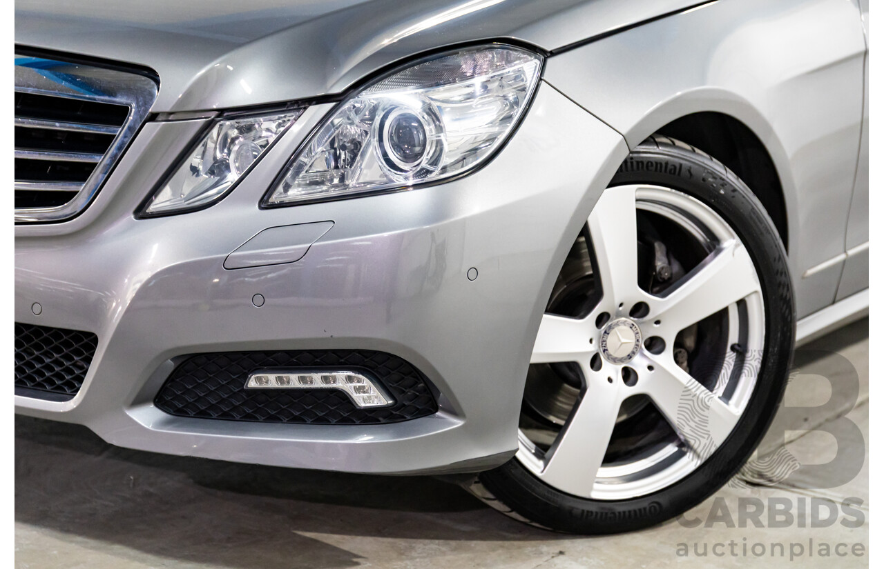 12/2009 Mercedes-Benz E350 Avantgarde W212 4d Sedan Palladium Silver Metallic V6 3.5L