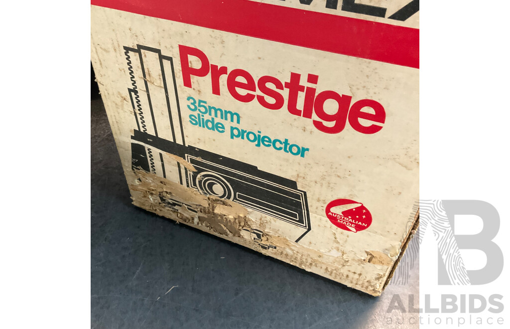 2 X Vintage HANIMEX 35mm Slide Projectors (800RF & 1800RF) with 3 X Han-o-matic Magazines