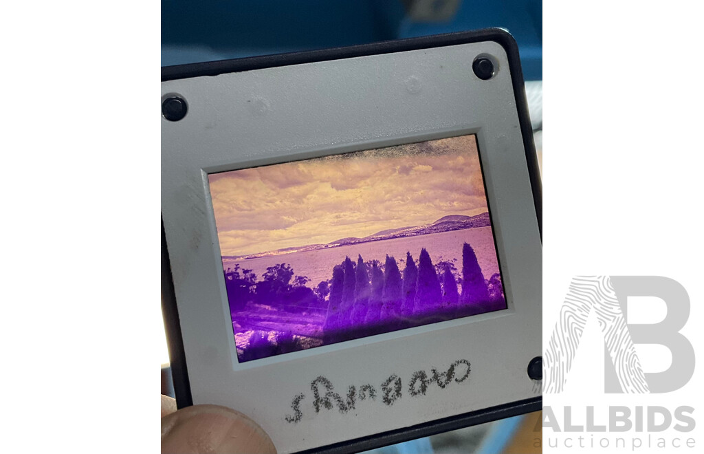 2 X Vintage HANIMEX 35mm Slide Projectors (800RF & 1800RF) with 3 X Han-o-matic Magazines