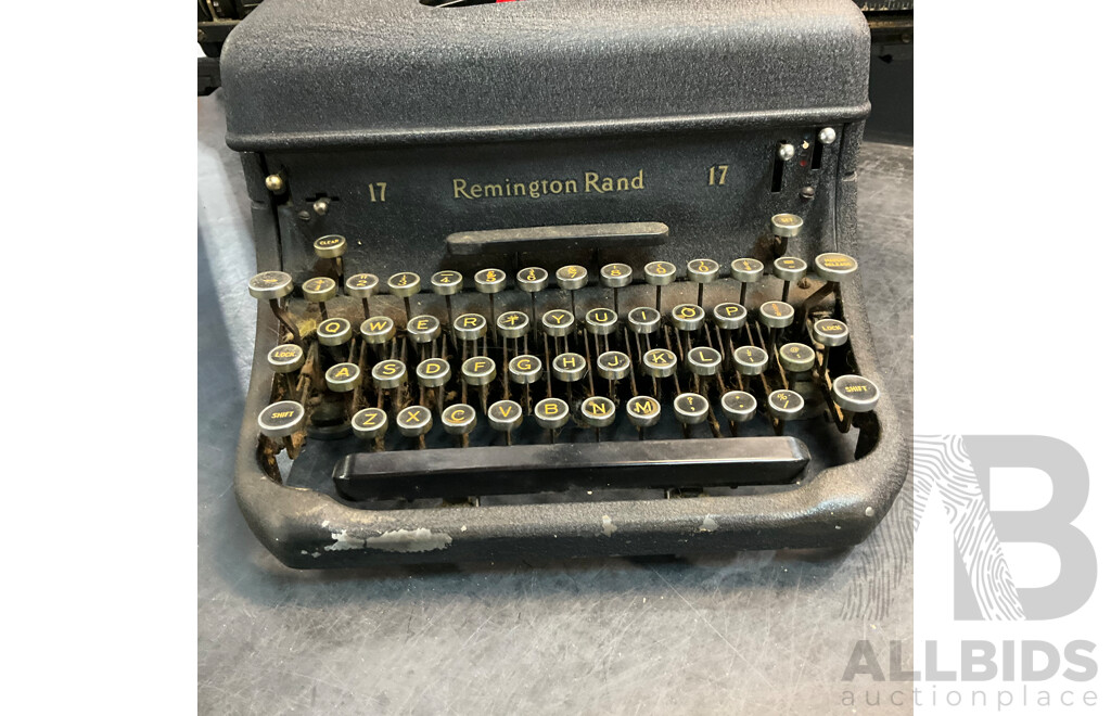 Remington Rand Typewriter 17
