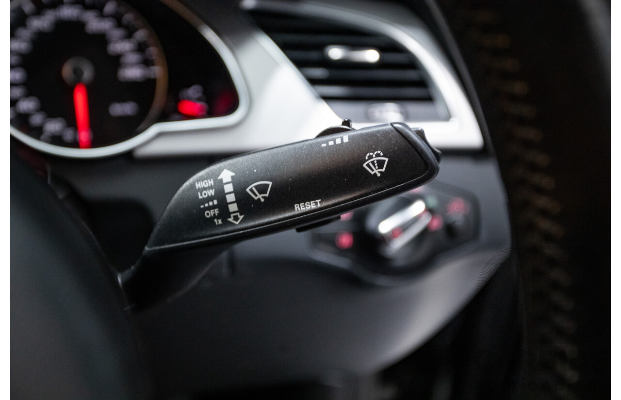 4/2014 Audi A5 2.0 TFSI Quattro (AWD) S-Line Pack 8T MY14 2d Coupe Phantom Black Turbo 2.0L