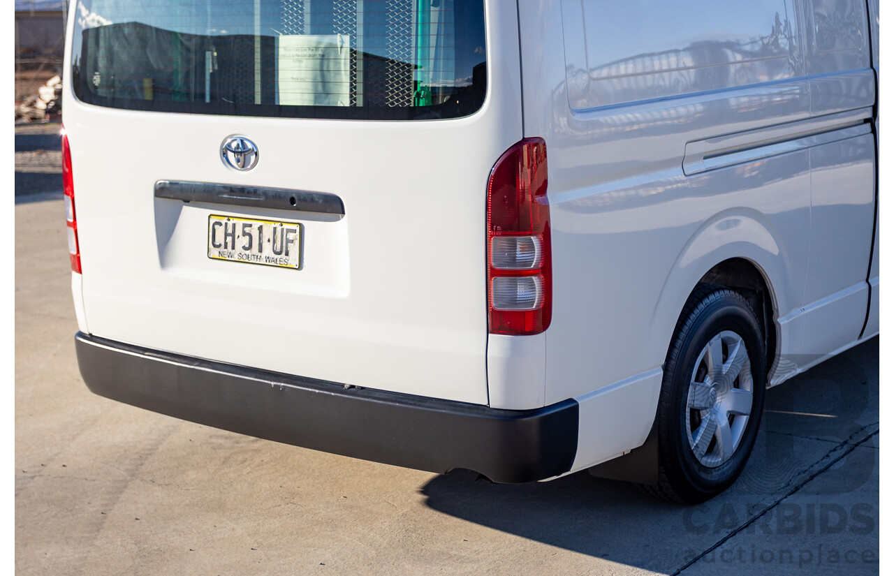 6/2016 Toyota Hiace SLWB KDH221R MY16 4d Van French Vanilla White Turbo Diesel 3.0L