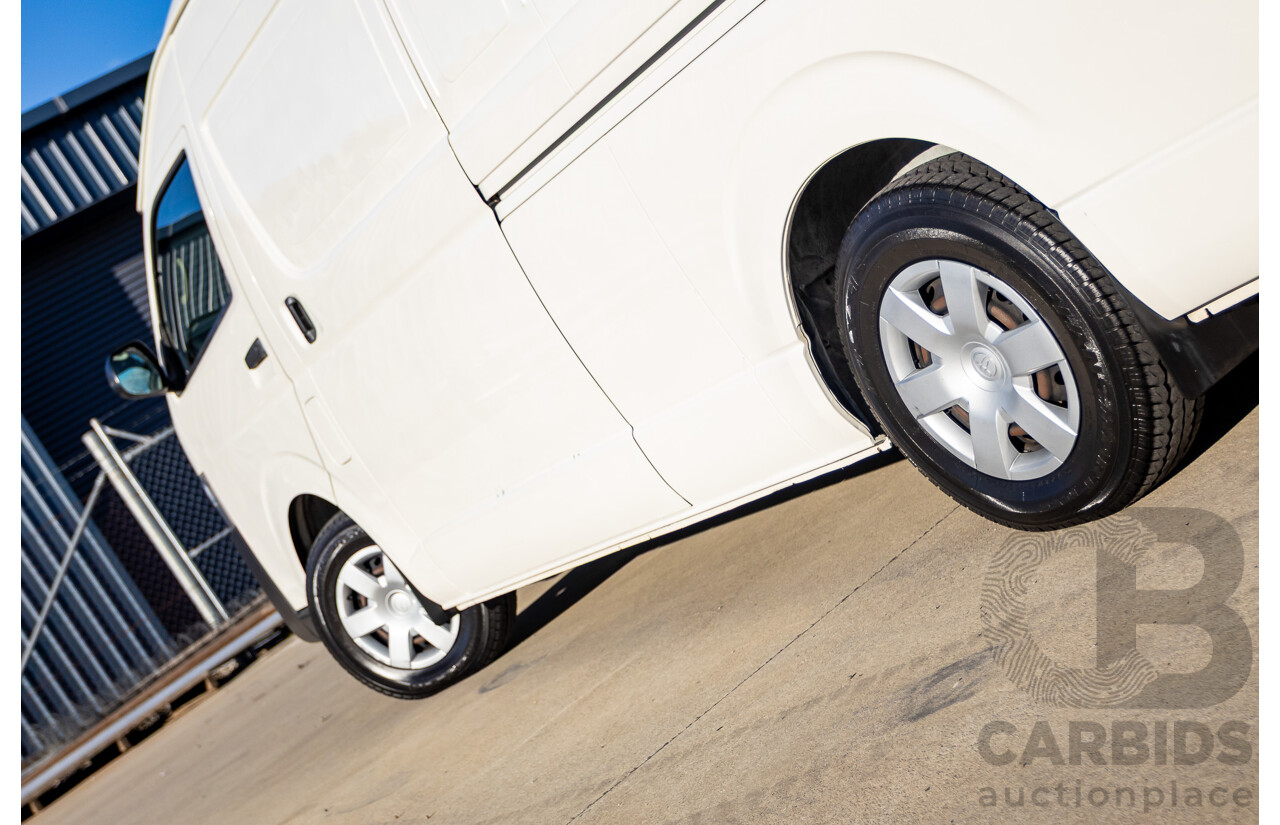 6/2016 Toyota Hiace SLWB KDH221R MY16 4d Van French Vanilla White Turbo Diesel 3.0L