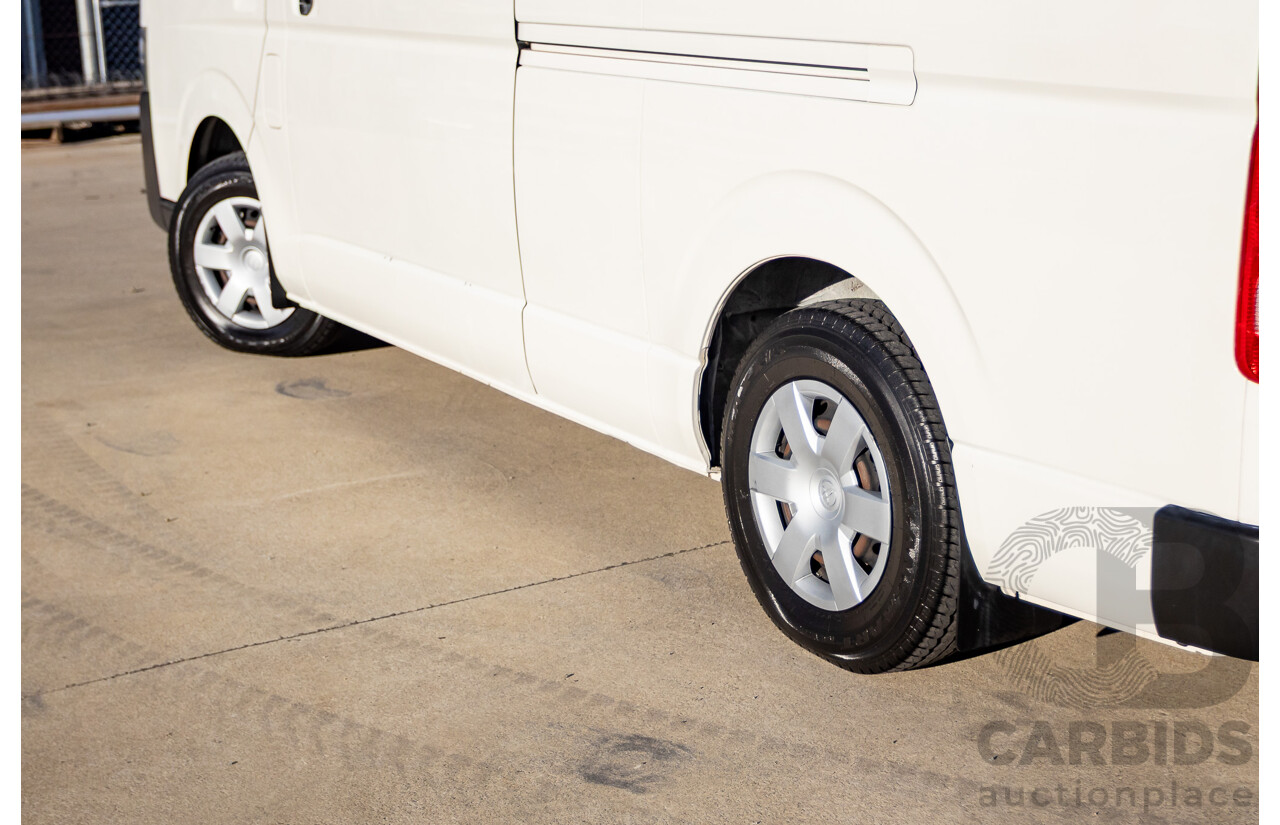 6/2016 Toyota Hiace SLWB KDH221R MY16 4d Van French Vanilla White Turbo Diesel 3.0L