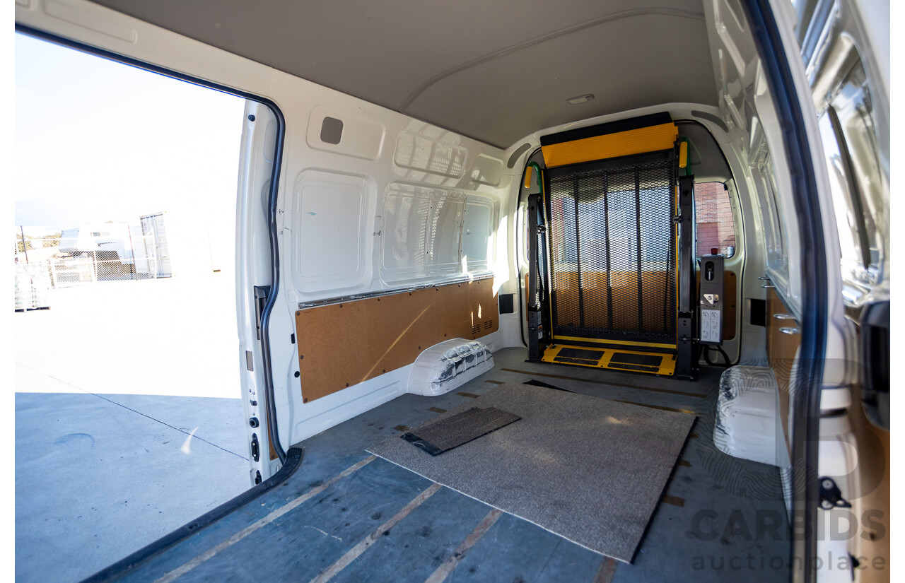 6/2016 Toyota Hiace SLWB KDH221R MY16 4d Van French Vanilla White Turbo Diesel 3.0L