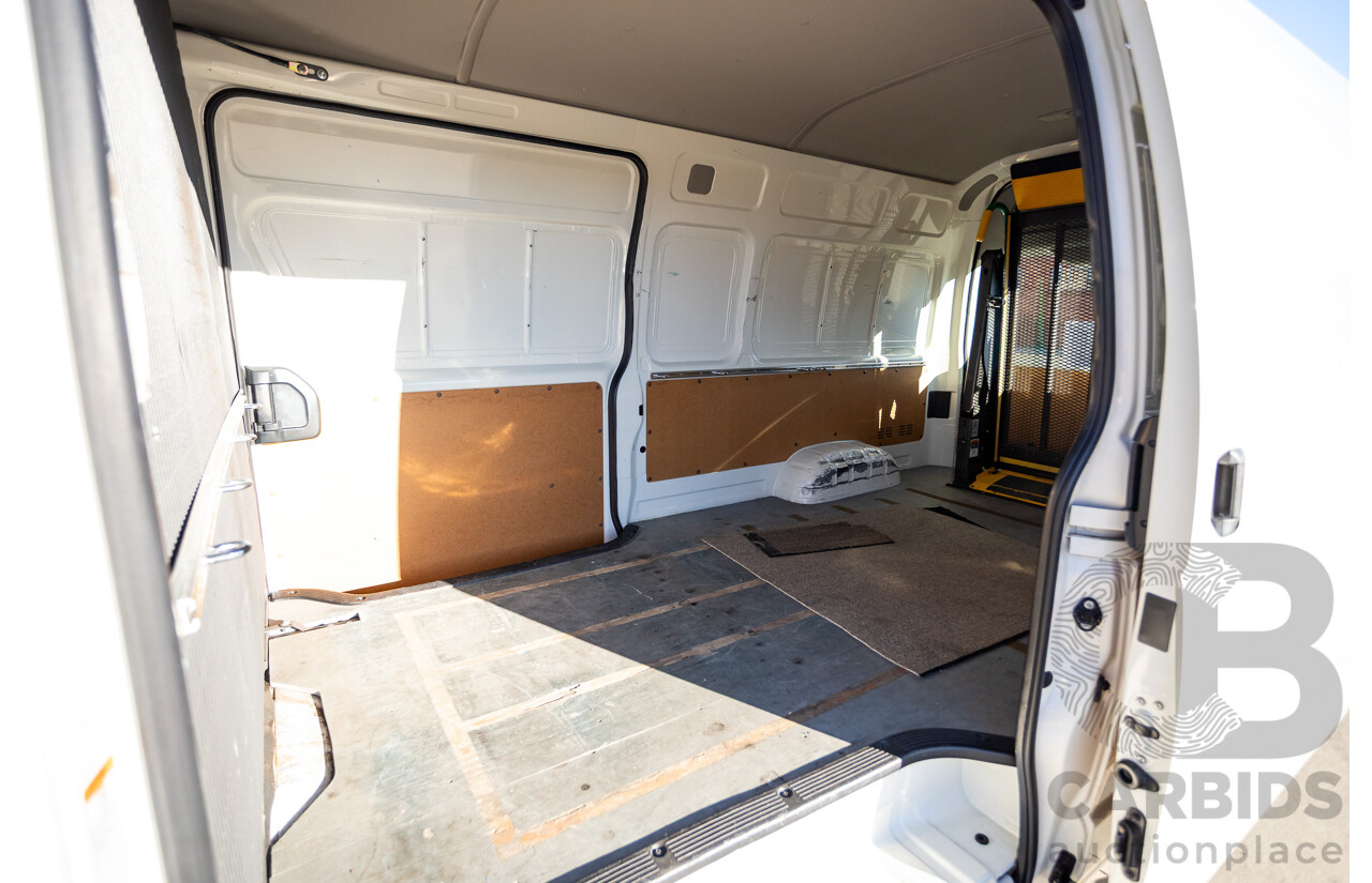 6/2016 Toyota Hiace SLWB KDH221R MY16 4d Van French Vanilla White Turbo Diesel 3.0L