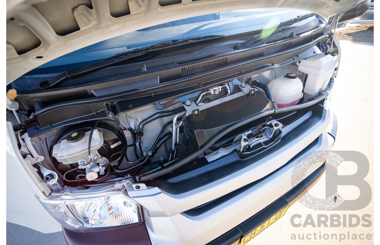 6/2016 Toyota Hiace SLWB KDH221R MY16 4d Van French Vanilla White Turbo Diesel 3.0L