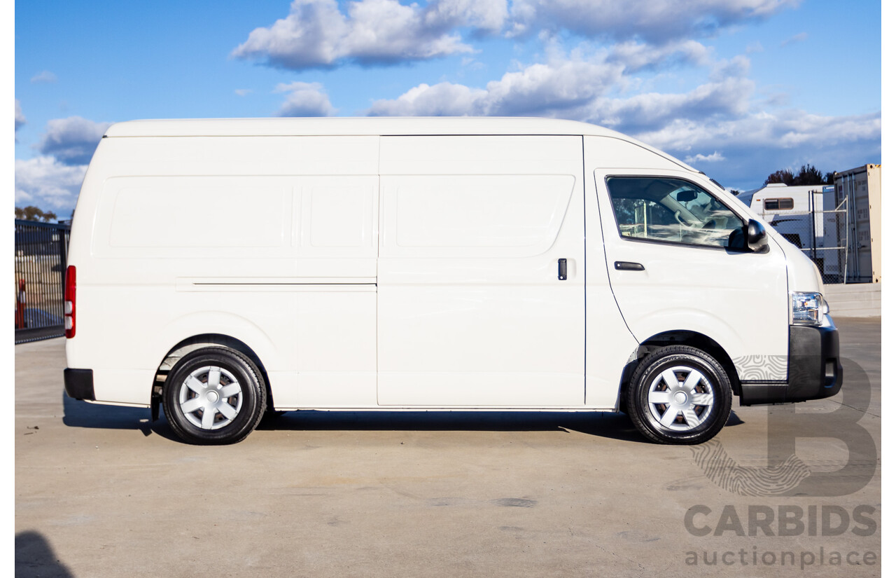 6/2016 Toyota Hiace SLWB KDH221R MY16 4d Van French Vanilla White Turbo Diesel 3.0L