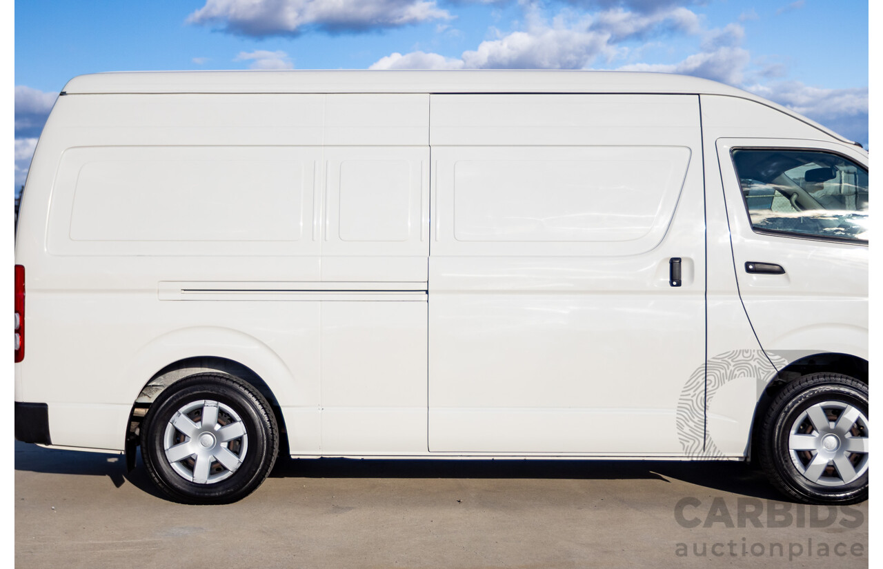 6/2016 Toyota Hiace SLWB KDH221R MY16 4d Van French Vanilla White Turbo Diesel 3.0L