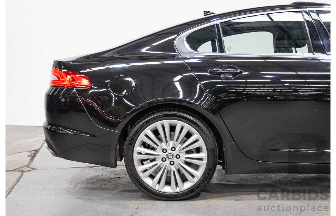 1/2013 Jaguar XF 3.0 SV6 Luxury MY13 4d Sedan Ultimate Black Metallic Supercharged V6 3.0L