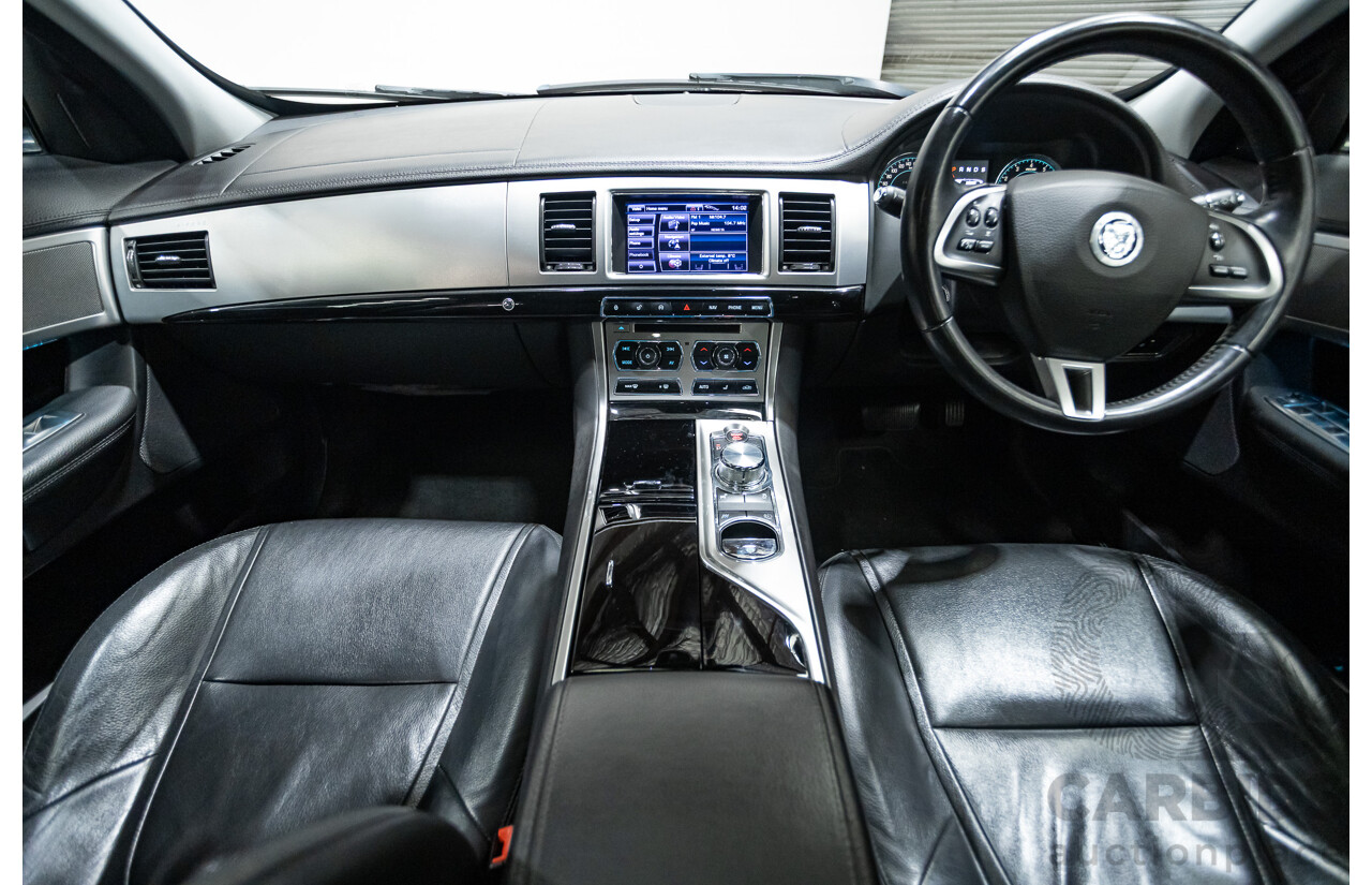 1/2013 Jaguar XF 3.0 SV6 Luxury MY13 4d Sedan Ultimate Black Metallic Supercharged V6 3.0L